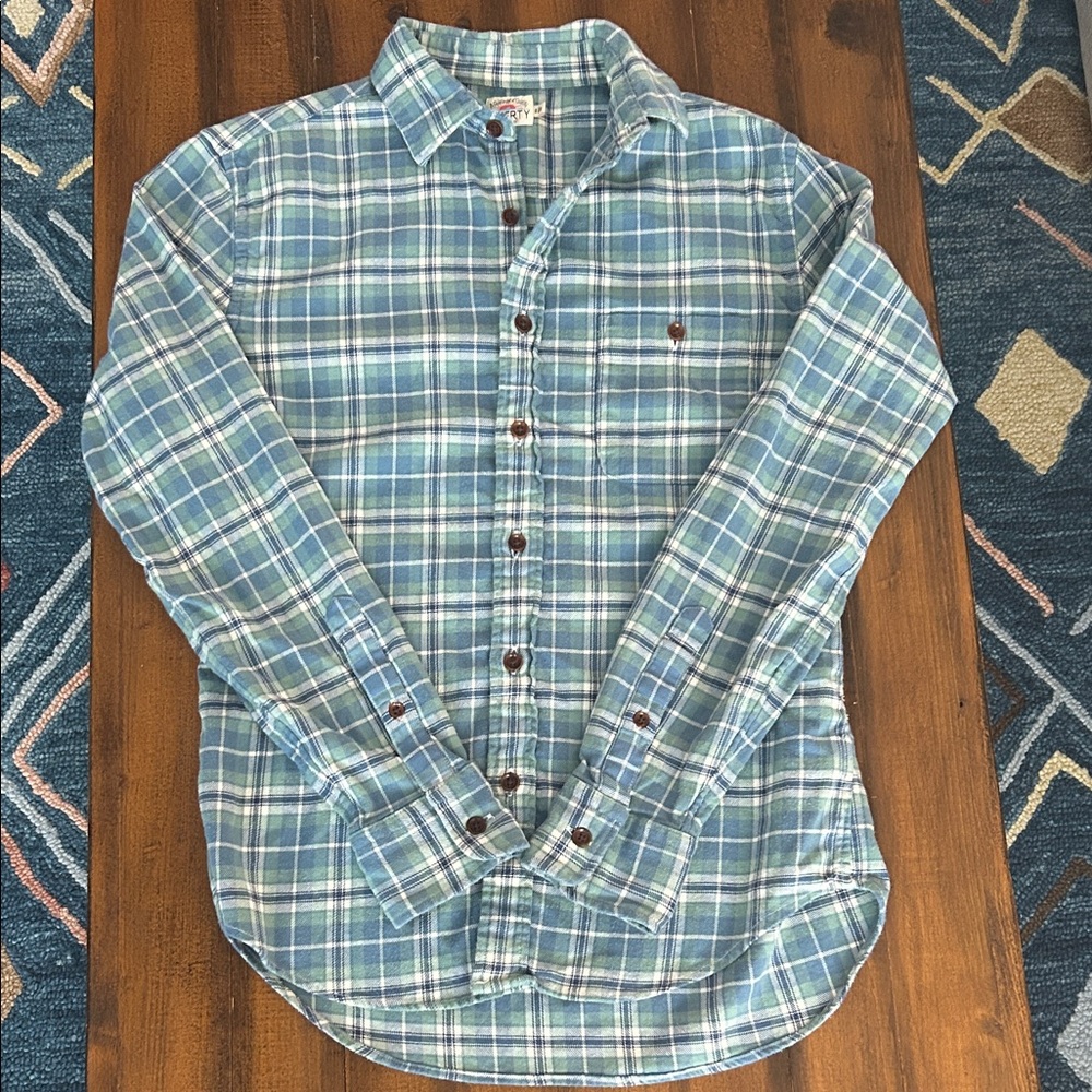 Men’s flannel shirt